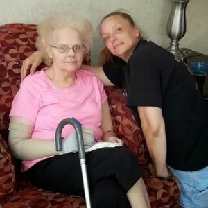 Meet your Posher, Becky